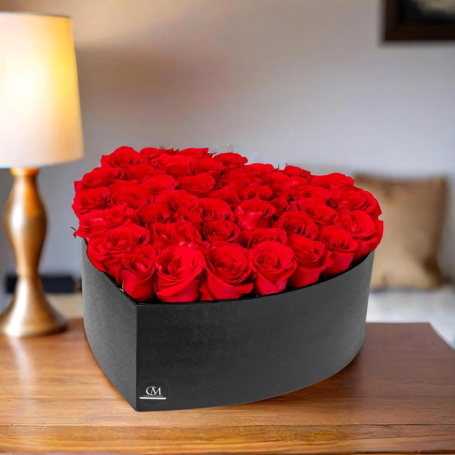 Luxury Heart Box. Natural Roses - Carlos Marin Designer