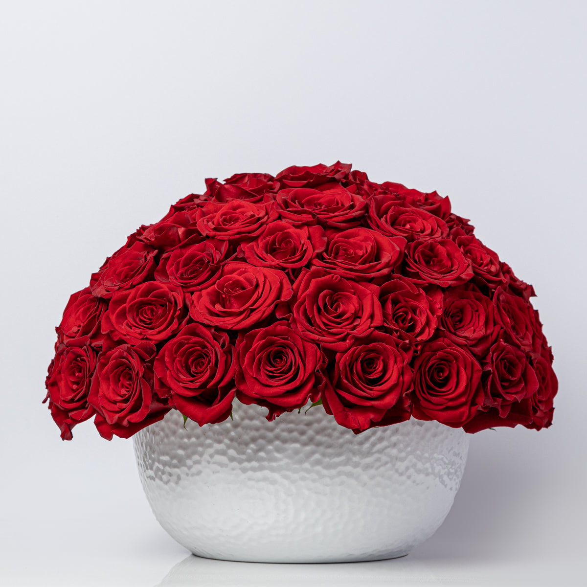 Luxurious Beautiful Bouquets of 100 Red & White Roses - Love Flowers Miami